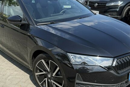 Skoda Octavia 2,0TDI Sportline ACC Pano 39.614 km 29.980 &euro; Falkensee 14612
