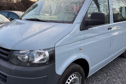 VW T5 Transporter 198.000 km 9.980 &euro; Berlin 12349