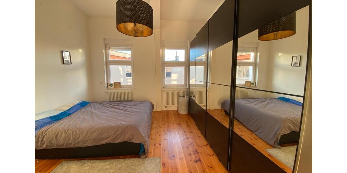 Dachgeschoßwohnung Berlin Friedrichshain-Kreuzberg - 3 Zimmer, 90 m&sup2;, 1.400&euro; | Angebot:25162045