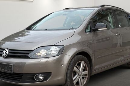 VW Golf 192.472 km 2.699 &euro; Berlin 12681