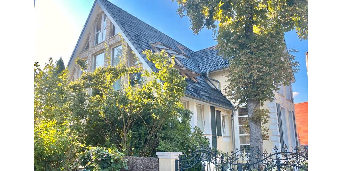 Villa Nuthetal - 9 Zimmer, 300 m&sup2;, 999.000&euro; | Angebot:27006872