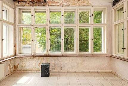 Haus zum Kaufen in Berlin-Schlachtensee 1.490.000 € 276 m²