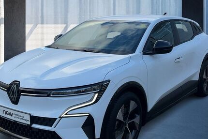 Renault Megane E-TECH 33.545 km 24.990 € Berlin 12099