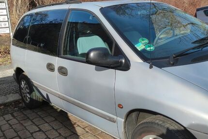 Chrysler Voyager 252.000 km 1.200 &euro; Berlin 10404