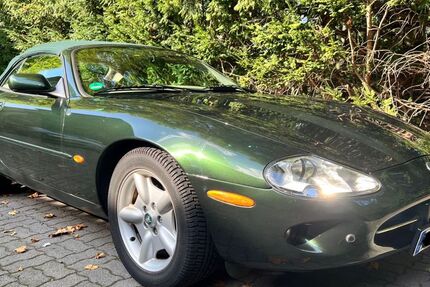 Jaguar XK8 83.500 km 21.900 € Berlin 12435