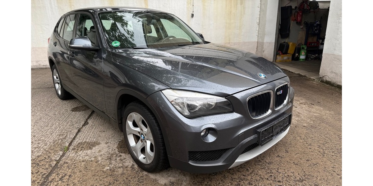 BMW X1 sDrive18d Automatic 92.443 km 12.900 € Berlin 10247