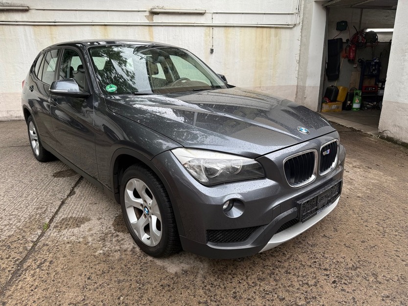 BMW X1 sDrive18d Automatic 92.443 km 12.900 € Berlin 10247