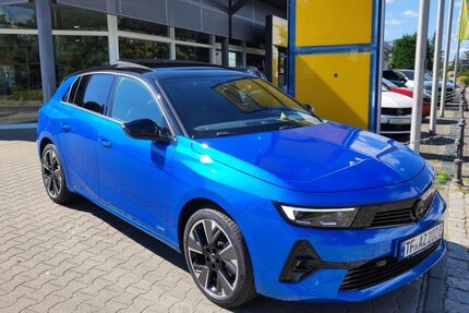 Opel Astra 4.900 km 28.950 € Zossen 15806