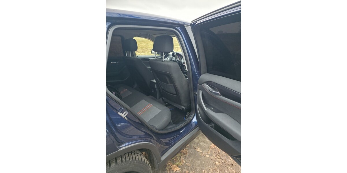 BMW X1 242.481 km 9.999 &euro; Berlin 10178