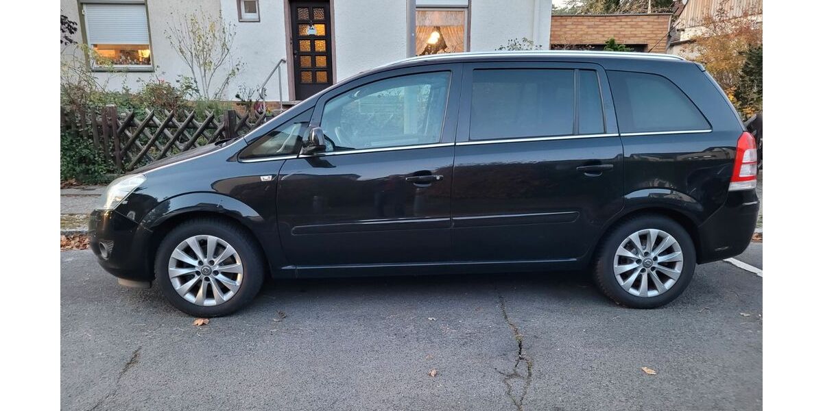 Opel Zafira 79.880 km 7.300 &euro; Berlin 12247