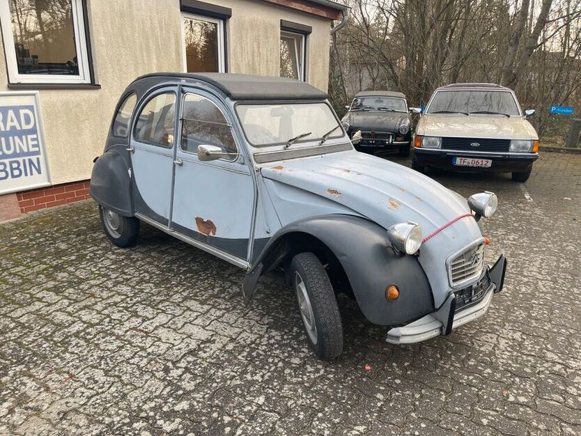 2 CV