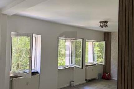 ZENTRAL GELEGEN UND DENNOCH IM GRÜNEN - Wohnung Berlin-Lichtenberg Lichtenberg | Angebot:27596527
