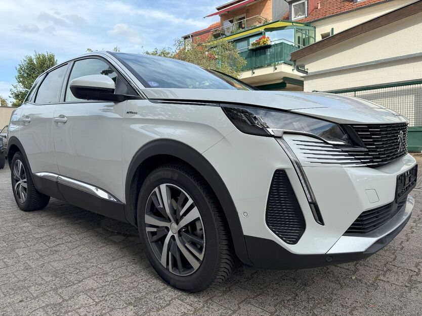 Peugeot 3008 137.000 km 16.300 € Berlin 13403