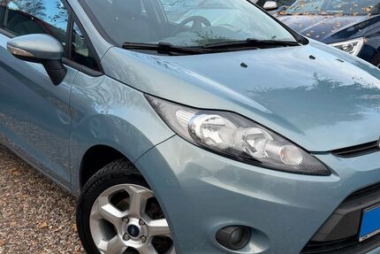 Ford Fiesta 84.329 km 4.290 € Berlin 13089