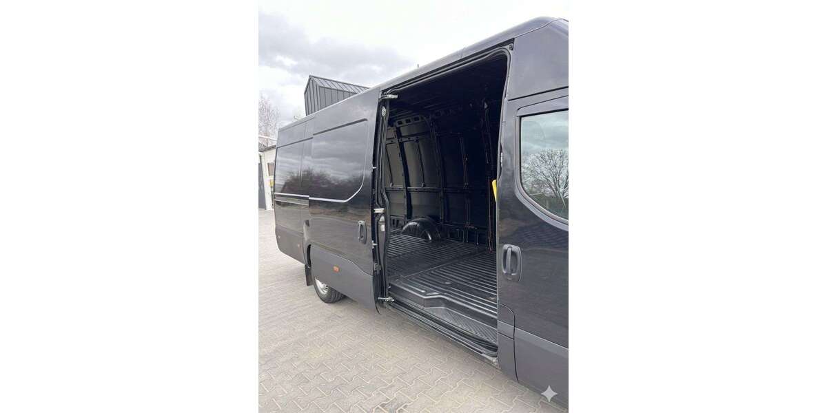 IVECO Daily 46.000 km 38.900 &euro; Berlin, Stadt 13627