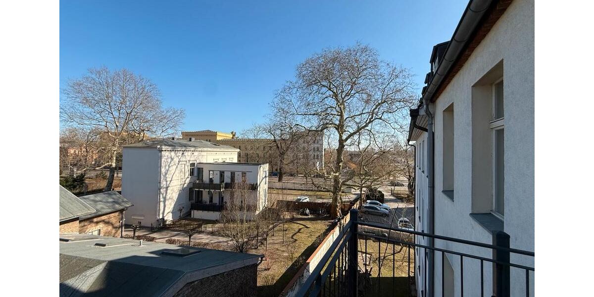 Etagenwohnung Potsdam Berliner Vorstadt - 3 Zimmer, 90 m&sup2;, 2.500&euro; | Angebot:25452551