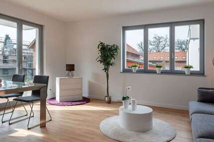 Wohnung zum Mieten in Nauen 1.710 € 118.59 m² 5 zimmer