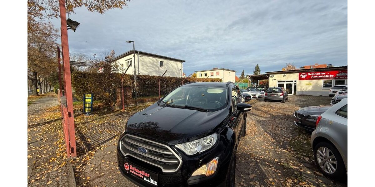 Ford EcoSport 89.000 km 9.900 € Berlin 12355