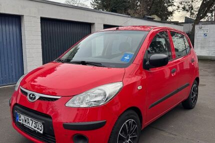 Hyundai i10 125.000 km 3.100 € Berlin 12351