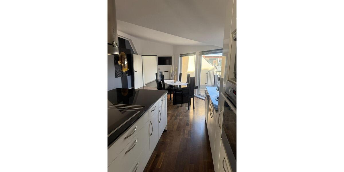 Dachgeschoßwohnung Berlin Mitte - 3 Zimmer, 141 m&sup2;, 846.000&euro; | Angebot:25333399