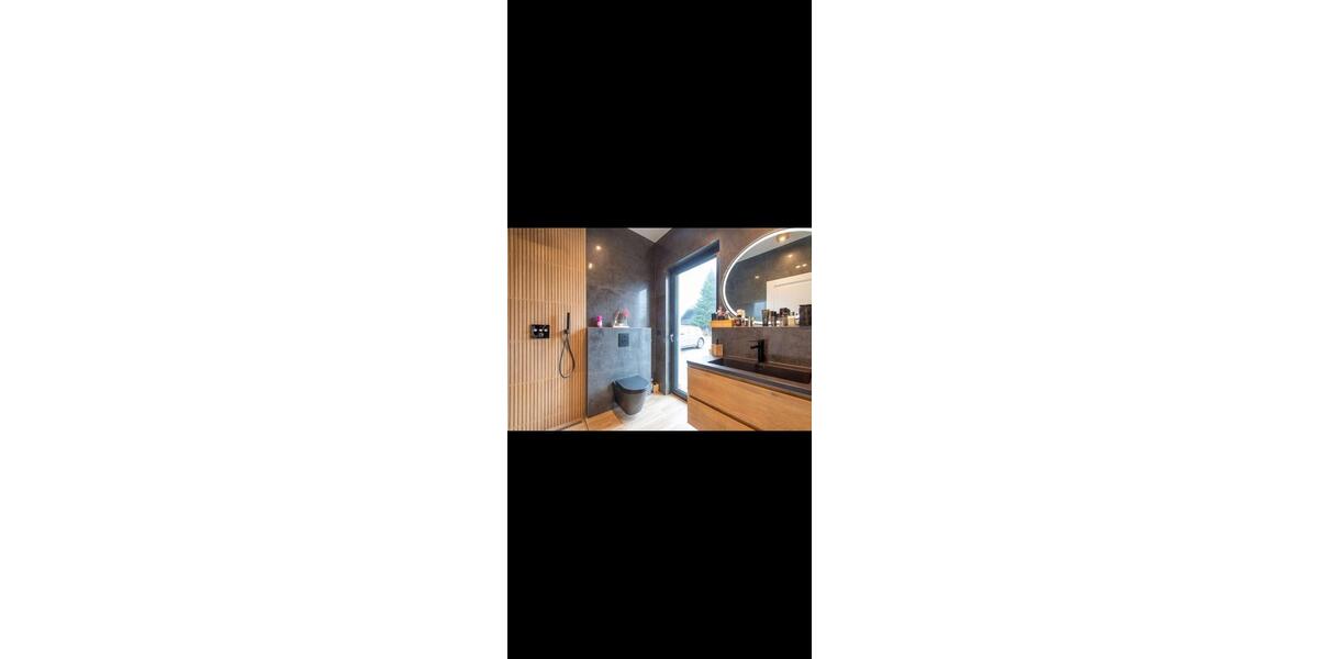 Villa Brieselang - 7 Zimmer, 248 m&sup2;, 1.500.000&euro; | Angebot:26577976