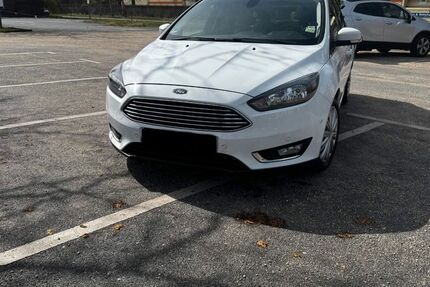 Ford Focus 189.000 km 5.650 &euro; Berlin 10587