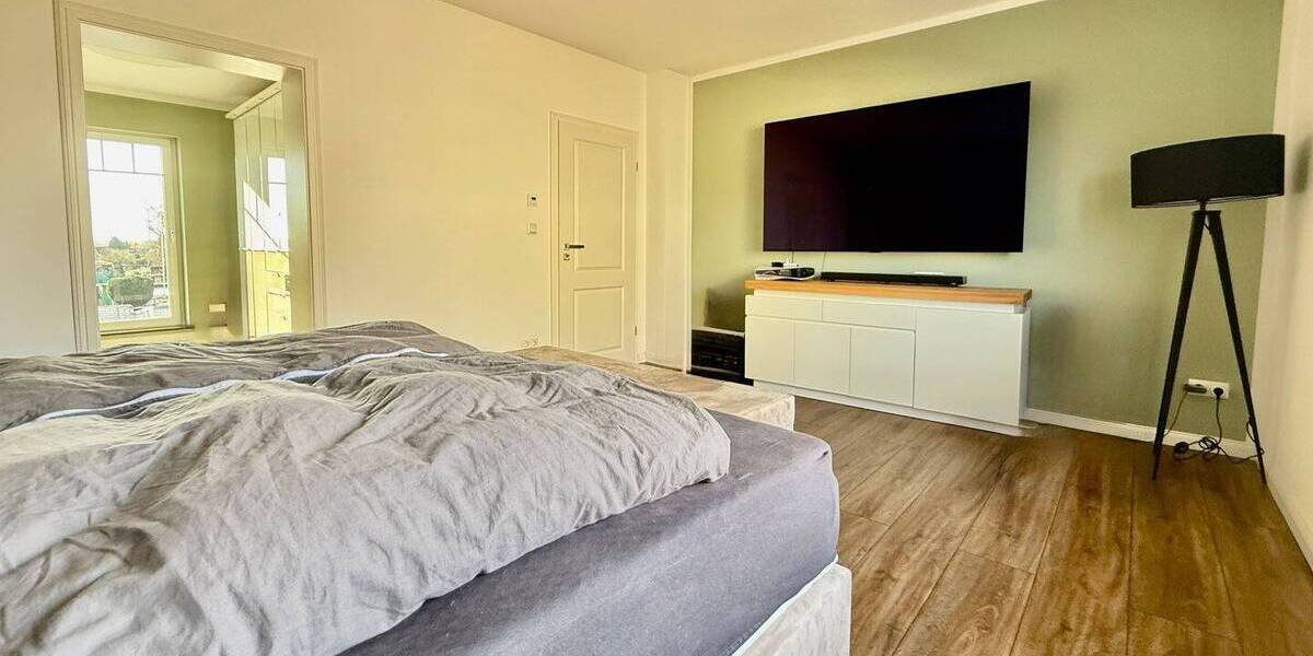 Einfamilienhaus Brieselang Bredow - 6 Zimmer, 340 m&sup2;, 1.250.000&euro; | Angebot:26306375