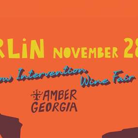 Amber Georgia 28.11.2026 Helmchen Event + Location