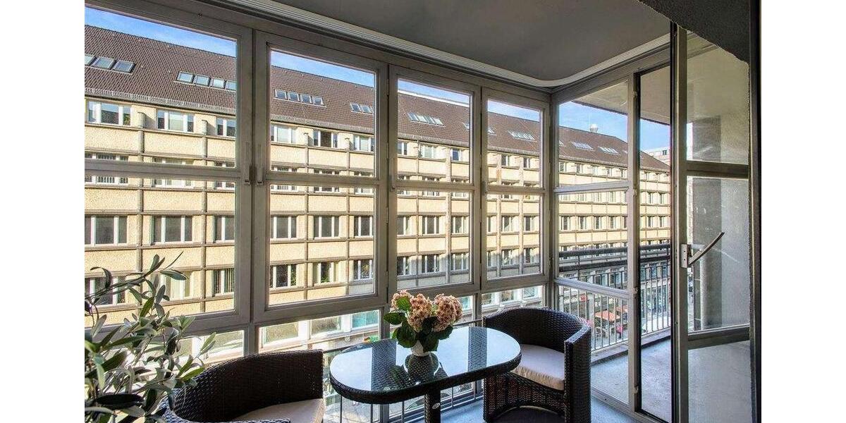 Etagenwohnung Berlin Mitte - 3 Zimmer, 92 m&sup2;, 1.800&euro; | Angebot:23821098