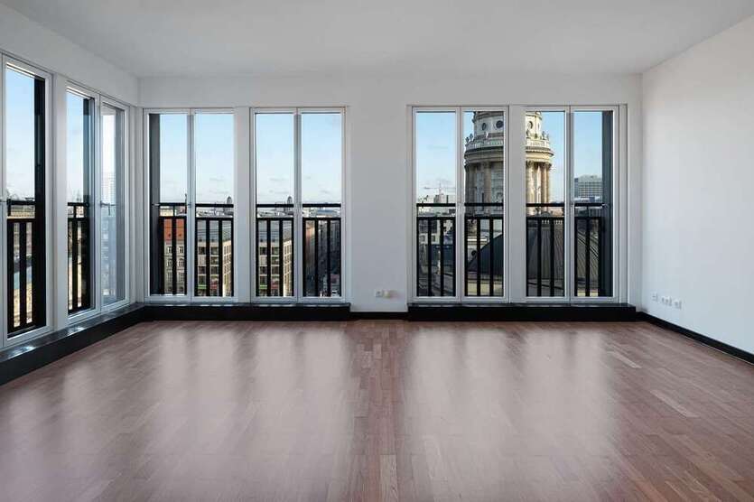 Wohnung zum Mieten in Berlin 1.962,70 € 83 m²