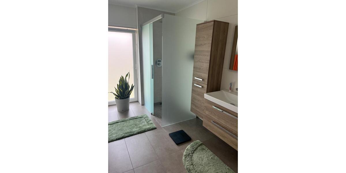 Einfamilienhaus Nauen - 6 Zimmer, 220 m&sup2;, 1.100.000&euro; | Angebot:26868315
