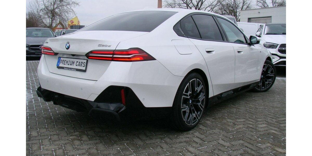 BMW 520 520d M Sport Pro Xdrive ACC 360º H&K ACC HUD 24.408 km 57.980 &euro; Falkensee 14612