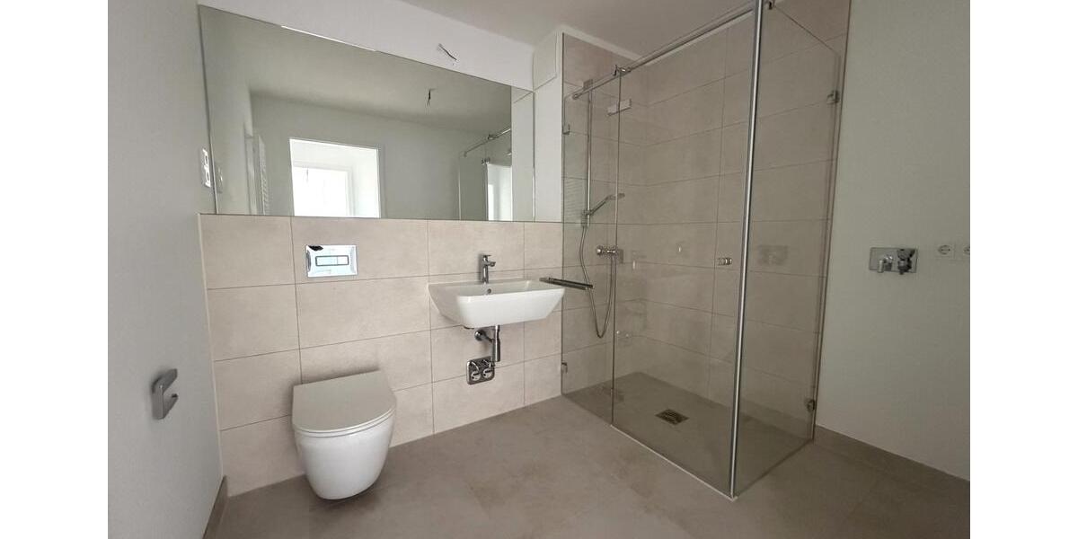 Etagenwohnung Nauen - 3 Zimmer, 70 m&sup2;, 985&euro; | Angebot:26425442