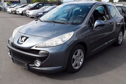 Peugeot 207 154.000 km 1.950 &euro; Blankenfelde-Mahlow 15831