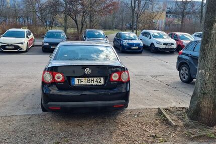 VW Jetta 215.000 km 1.500 &euro; Berlin 13057
