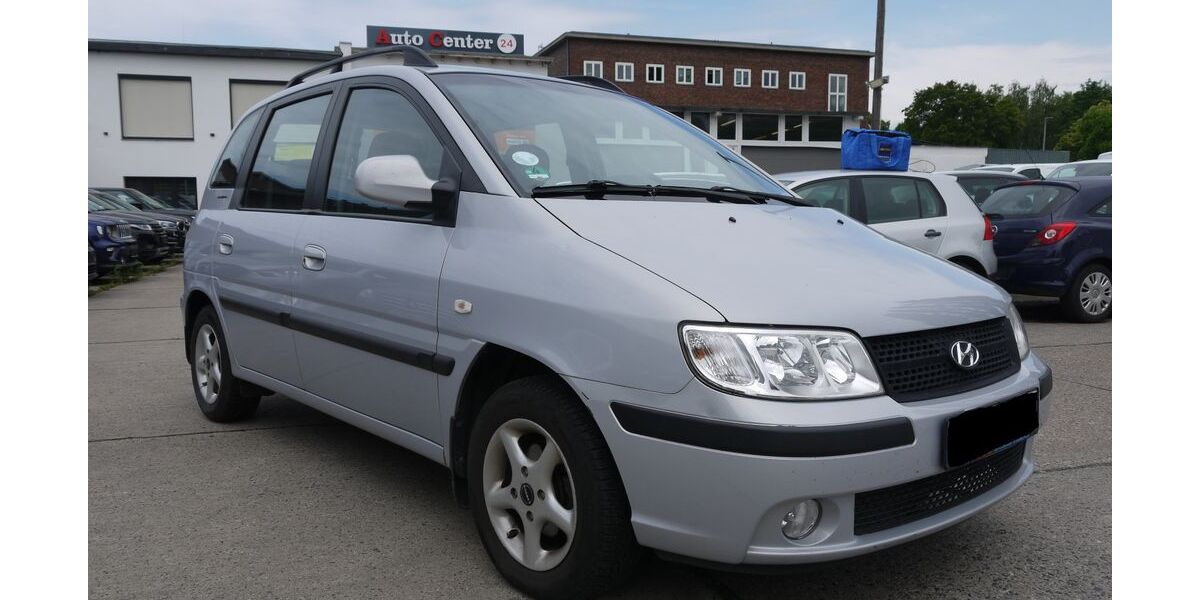 Hyundai Matrix 127.600 km 2.499 € Berlin 12439