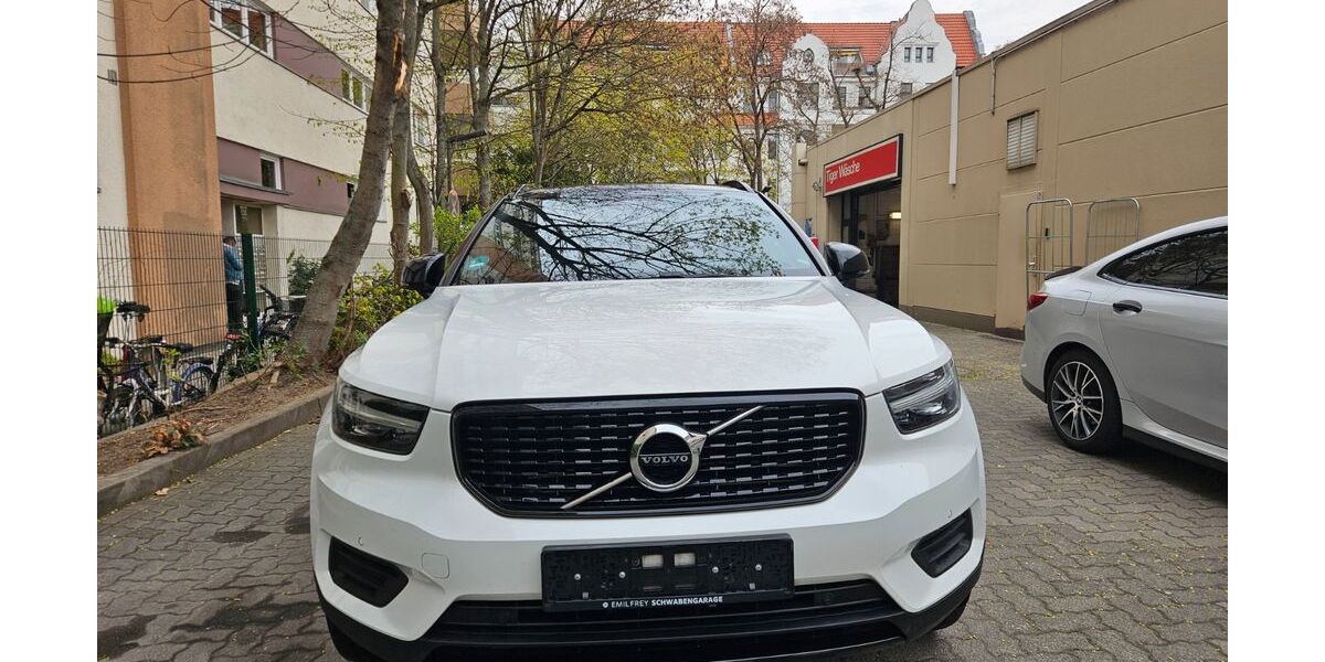Volvo XC40 172.135 km 19.900 &euro; Berlin 12099