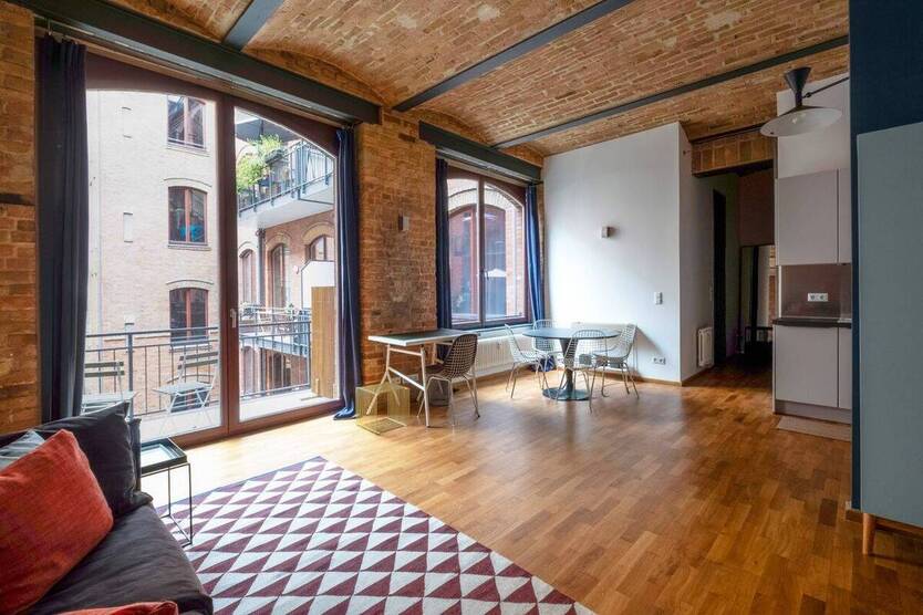 Möbliertes Wohnen in der Knopffabrik - Industrial Charme mit Balkon im Szeneviertel