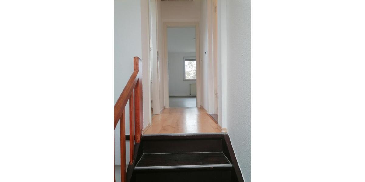 Einfamilienhaus Falkensee - 3 Zimmer, 100 m&sup2;, 1.900&euro; | Angebot:26224360