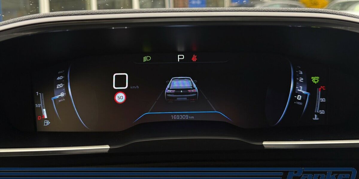 Peugeot 508 R-Cam*Navi*SHZ*LED*Digi Coc*Keyless*1-Hand* 169.309 km 13.990 &euro; Berlin 13187