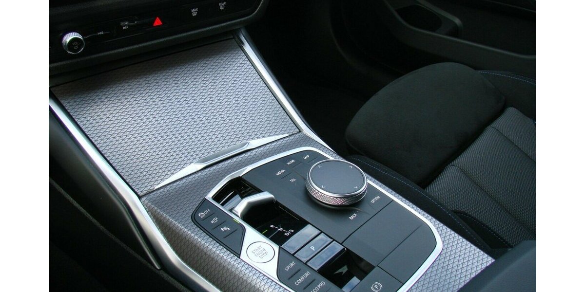 BMW 320 M-Sport xDrive ShadowLine 360º AHK LED HiFi 15.432 km 42.980 &euro; Falkensee 14612