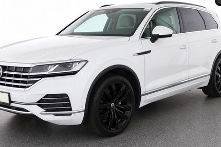 VW Touareg 42.517 km 48.880 &euro; Berlin 12103