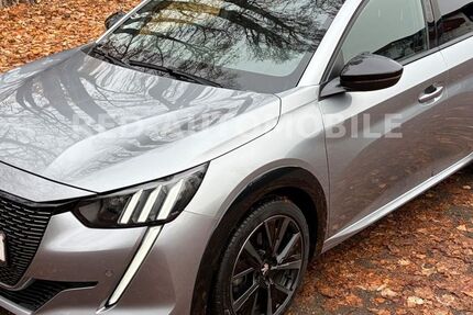 Peugeot 208 27.500 km 14.990 &euro; Berlin 12249