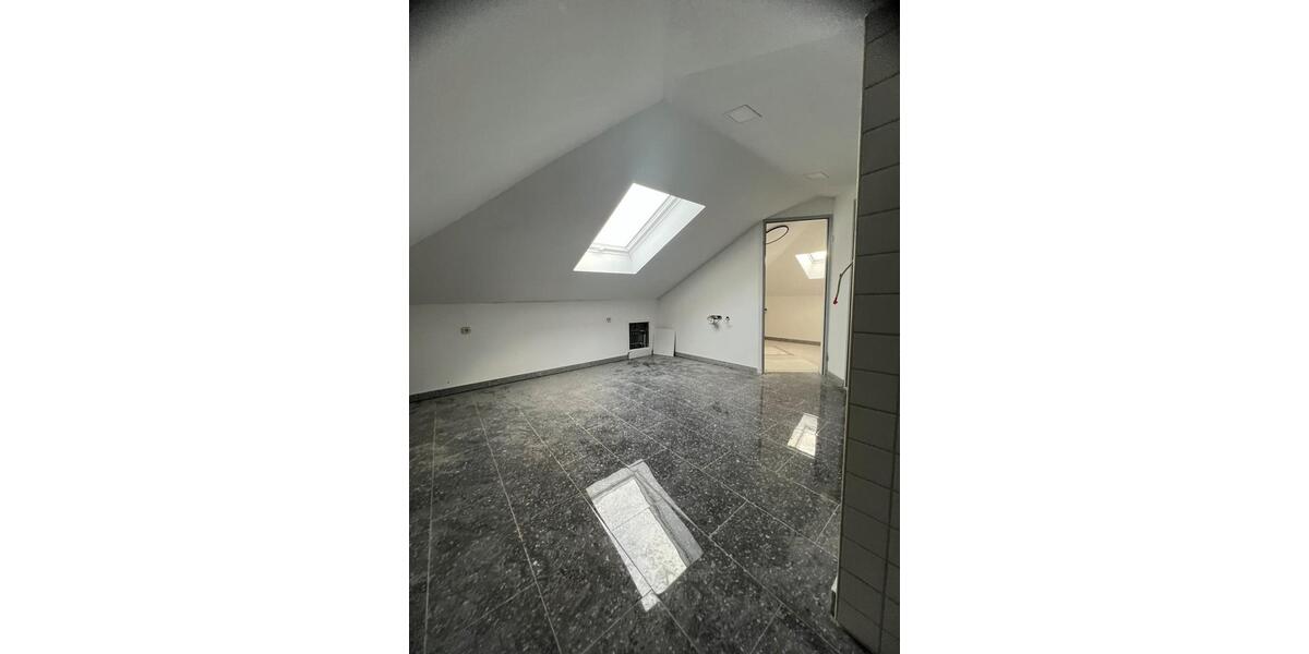 Villa Groß Kreutz (Havel) - 8 Zimmer, 240 m&sup2;, 680.000&euro; | Angebot:26143777