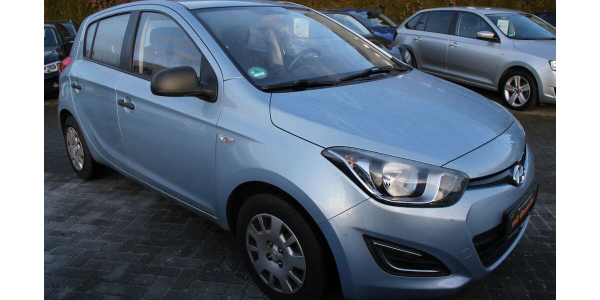 Hyundai i20 155.940 km 2.990 &euro; Falkensee 14612