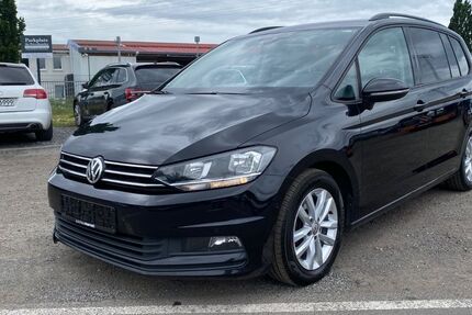VW Touran 167.250 km 13.899 &euro; Blankenfelde-Mahlow 15831