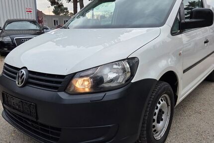 VW Caddy 245.123 km 8.888 &euro; Berlin 12559