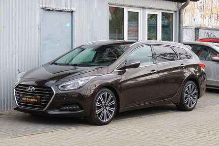 Hyundai i40 132.870 km 12.490 &euro; Berlin 13089