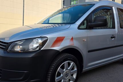 VW Caddy 331.837 km 4.490 &euro; Berlin 13055