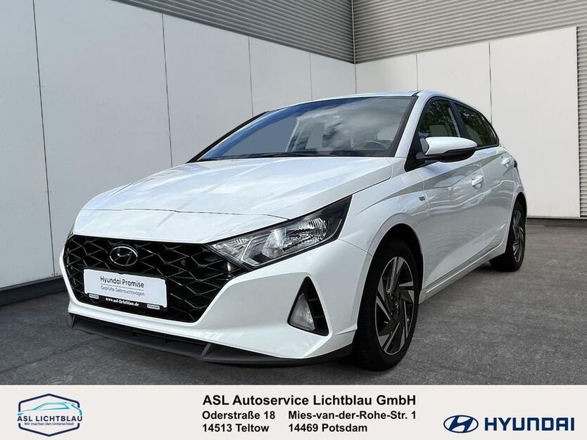 Hyundai i20 48.613 km 12.990 € Potsdam 14469